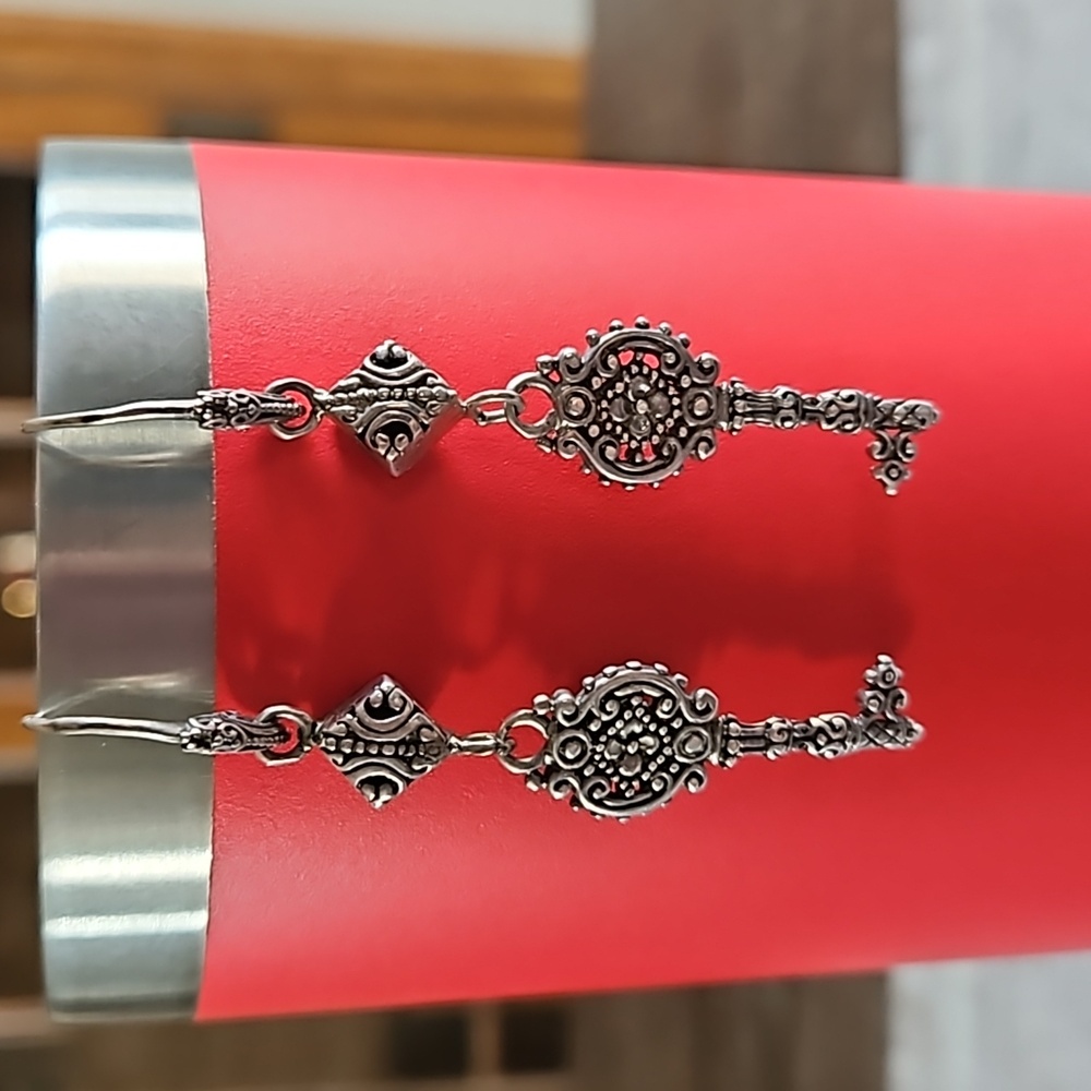 Sarda Sterling silver filigree drop earrings